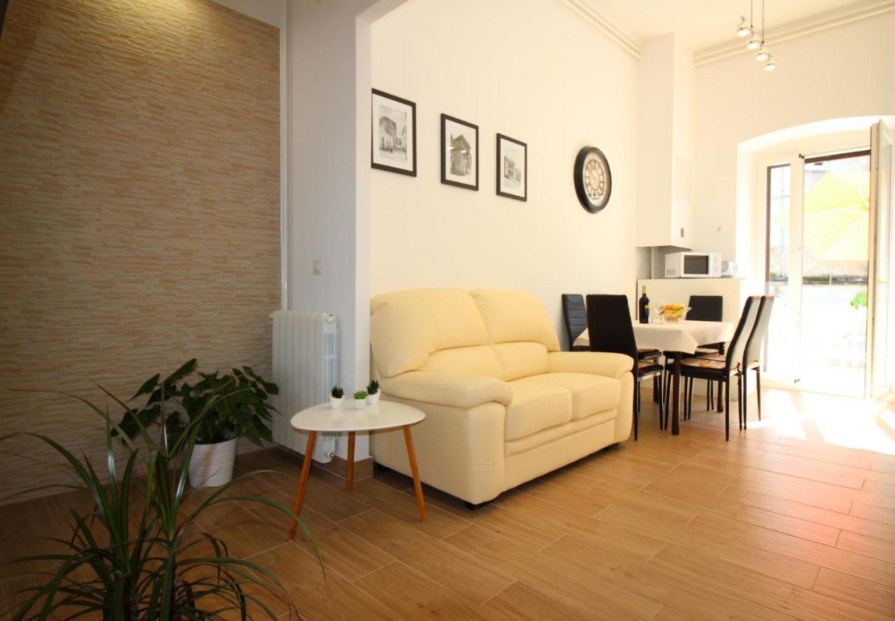 Apartment Old City Porec Bagian luar foto