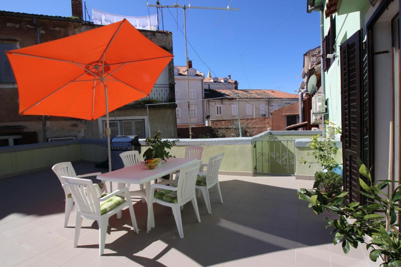 Apartment Old City Porec Bagian luar foto